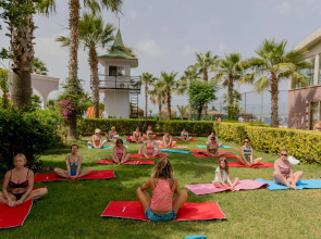 Holiday Garden Resort