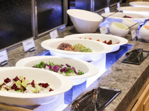 Golden Tulip Ever Yongin Hotel