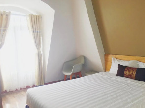 Nature Hotel - Luong The Vinh