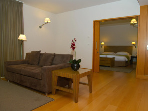 Golden Residence Hotel