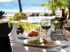 Le Repaire - Boutique Hotel & Restaurant