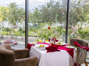 Starcity Hotel & Condotel Beachfront Nha Trang