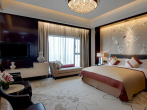 Crowne Plaza Chengdu Panda Garden by IHG - Near Panda Base