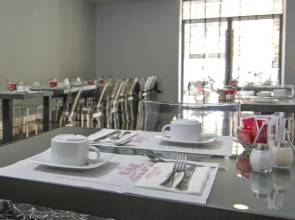 Petit Palace Ruzafa Hotel