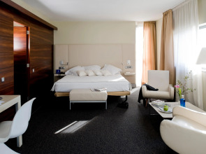 Occidental Atenea Mar- Adults Only