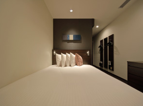 Red Roof Inn & Suites Osaka - Namba/Nippombashi