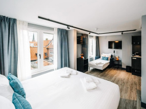 Amsterdam Beach Hotel