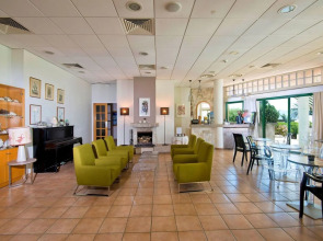 Natura Beach Hotel and Villas