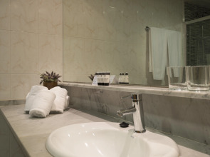 Alexandra Aparthotel BenstarHotelGroup