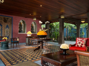 Отель Dwaraka The Royal Villas