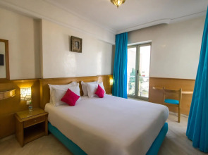 Hotel Zahrat Al Jabal