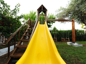 Golden Lighthouse Hotel