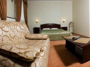 Отель «Роял стрит»