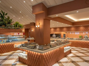 Отель Club & Hotel Letoonia