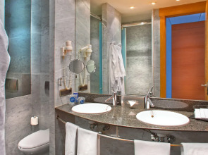 SH Valencia Palace Hotel