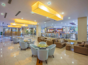 Kipriotis Hippocrates & Maris Suites