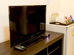 Sinsuvarn Airport Suite