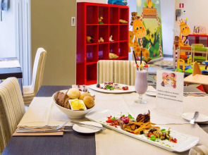 Hotel Lielupe by SemaraH