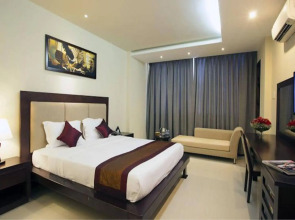 The Noble Swan Central Dong Du Hotel