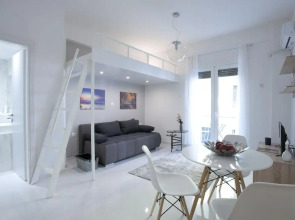 Victoria Square, Cozy and Stylish Apartment