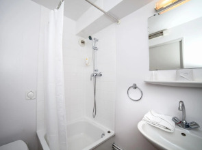 Апарт-отель Adagio access Paris Maisons Alfort