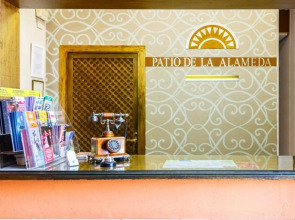 Hotel Patio de la Alameda