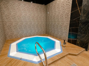 Sea Apartments (Си Апартментс)