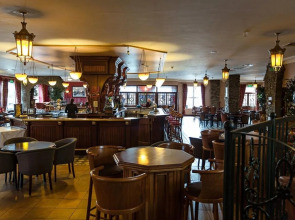 Sheldon Park Hotel and Leisure Club