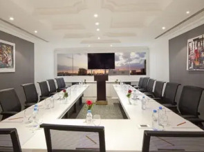 Swiss Hotel Corniche