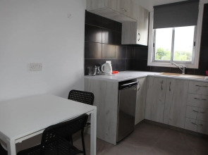 Polyxeni Hotel Apartments