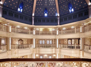 Отель Disneyland