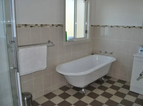 High Country Trail Rides & Farm Stay