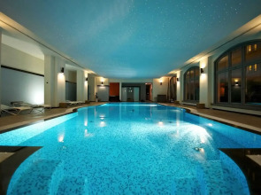 Grand Visconti Palace