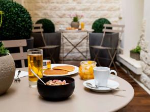 Hôtel de La Paix Tour Eiffel