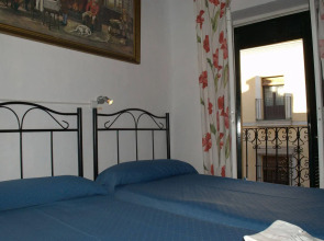 Pension Santa Maria La Blanca