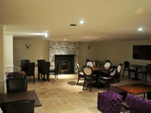 The Royal George Hotel