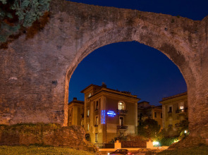 Hotel Emona Aquaeductus
