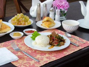 Отель Jipek Joli