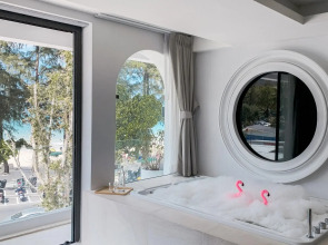 Anona Beachfront Phuket Resort