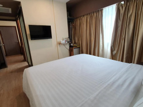 The Capital Residence Suites