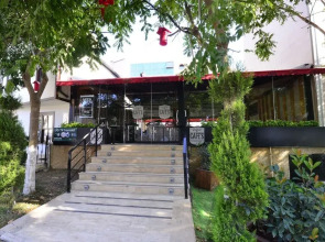 Ener Old Castle Resort Hotel