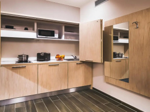 Ibis Styles Charleroi Airport Aero44