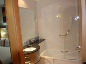 Holiday Inn Express Barcelona - Molins de Rei by IHG