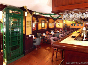 Regal Oriental Hotel