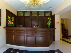 Hotel Plaza Colonial