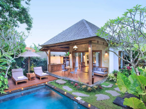 Graha Sandat Villas by Pramana Villas