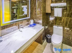 Zmax Hotel·Harbin Bingxue Big World