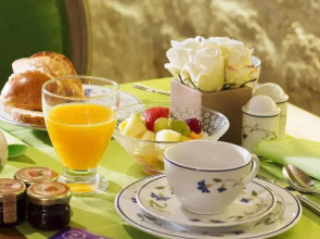 Le Relais Saint Honoré