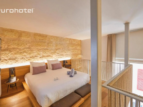 Puro Oasis Urban Hotel