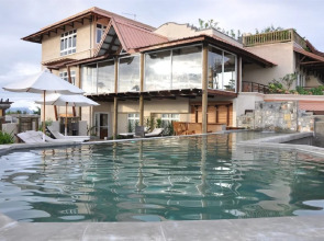 Aanari Hotel and Spa